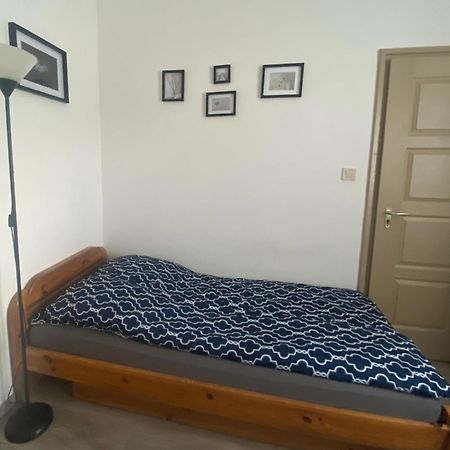Tuender Pension Mogyoród Buitenkant foto